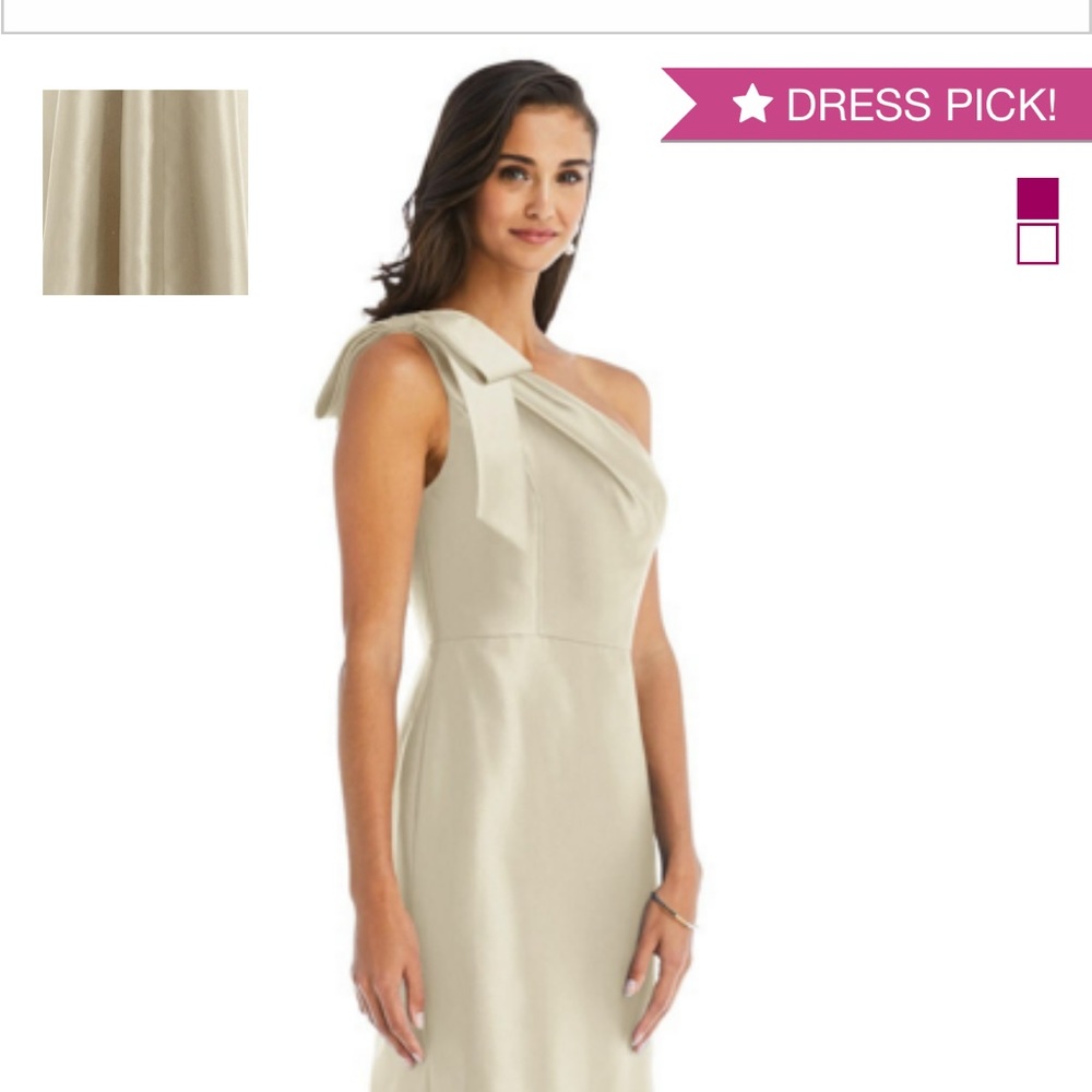 ALFRED SUNG
D794 bridesmaids dress in champagne with bow